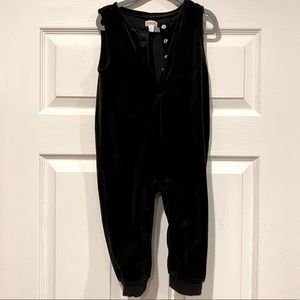 Black Sleeveless Velour Romper, Size 18-24 months